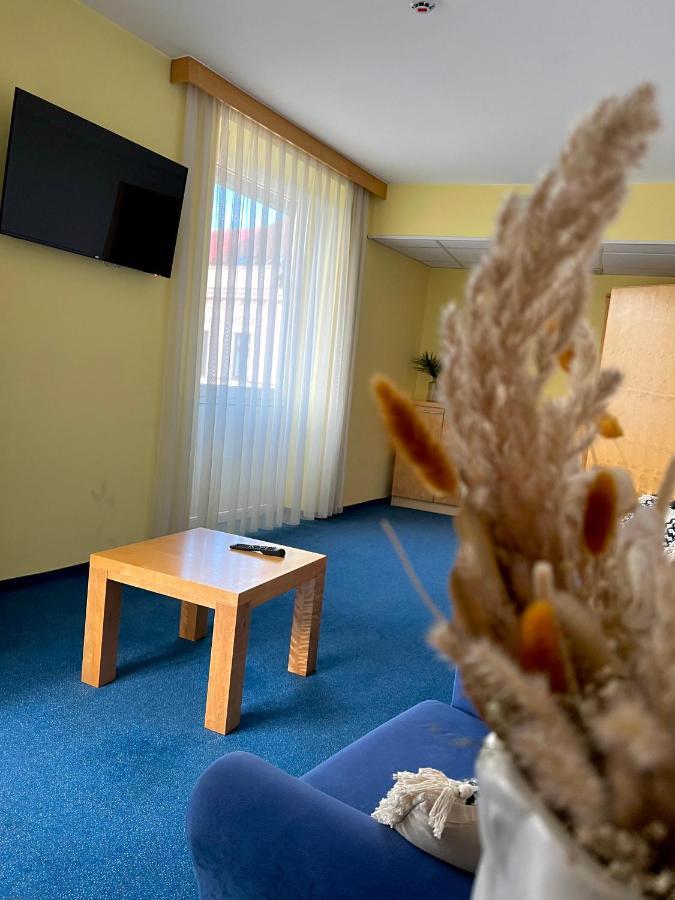 Hotel Jeruzalem Ljutomer Exteriér fotografie
